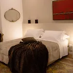 Konukevi La Chimera Luxury 4*