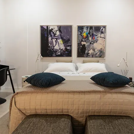 La Chimera Luxury Guest house *